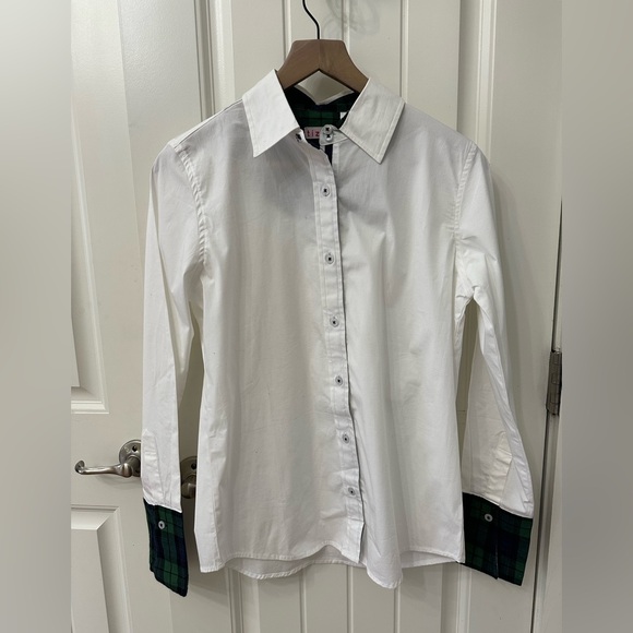Tizzie White and Green Plaid women’s Button Up Shirt sz S Preppy Holiday Fall - Picture 1 of 7